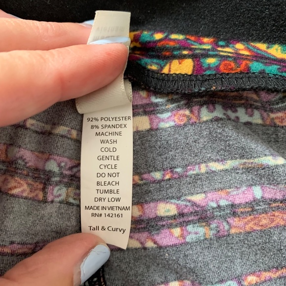 LuLaRoe Leggings 3-pair all size Tall & Curvy - Picture 8 of 8